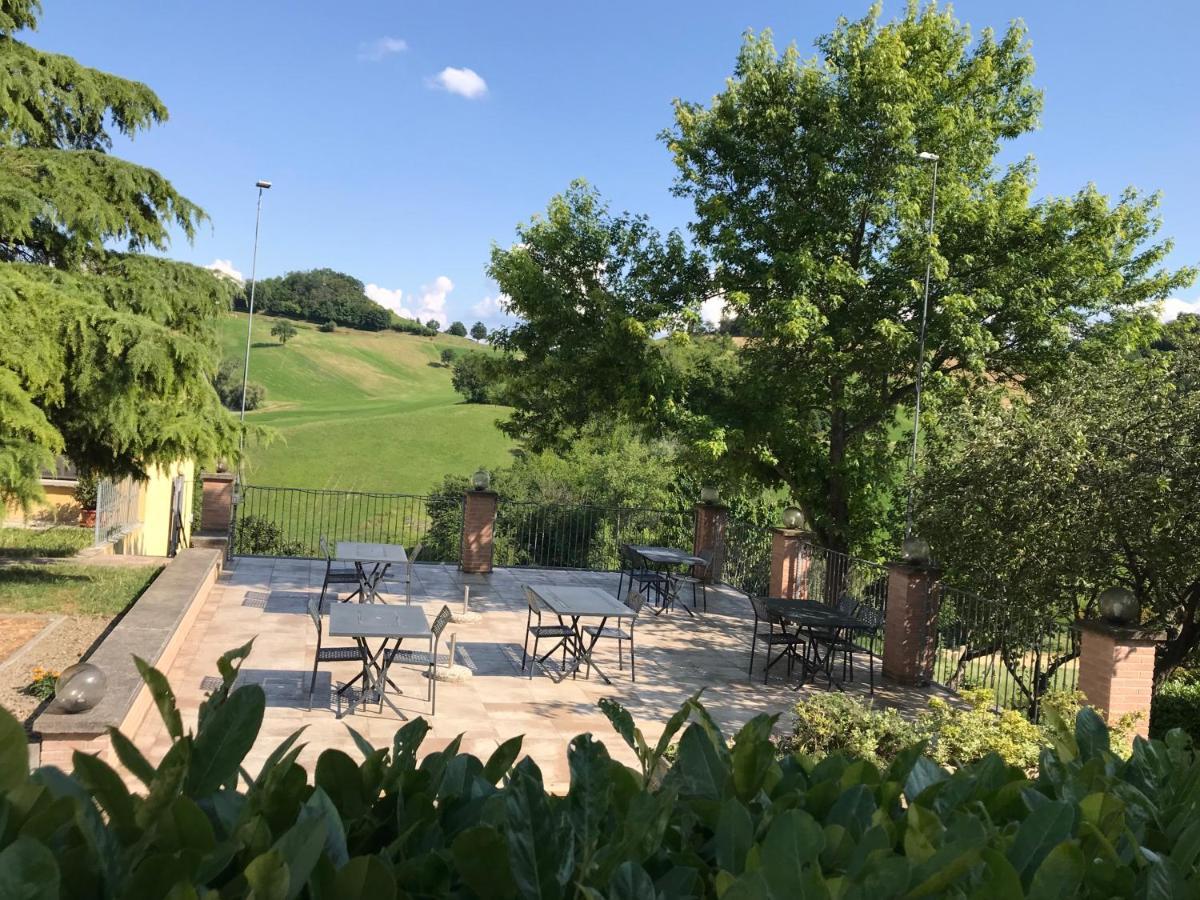 Agriturismo Il Colore Del Grano San Vittore  Eksteriør bilde